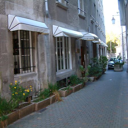 A La Porte Saint Jean La Souterraine Buitenkant foto
